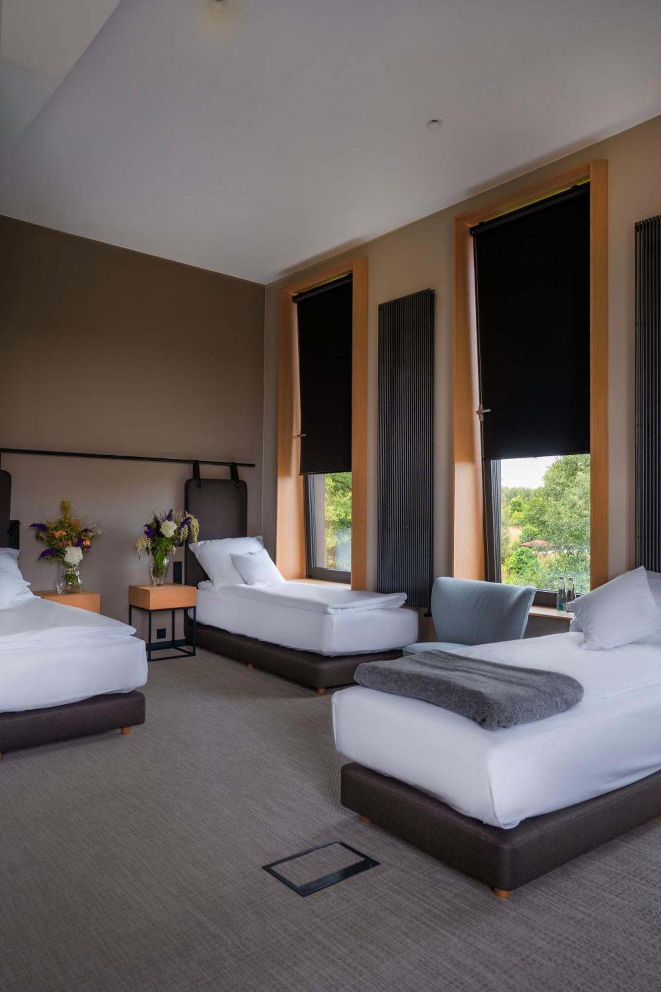 Karma House Goscienczyce Bed and Breakfast Grojec  Εξωτερικό φωτογραφία